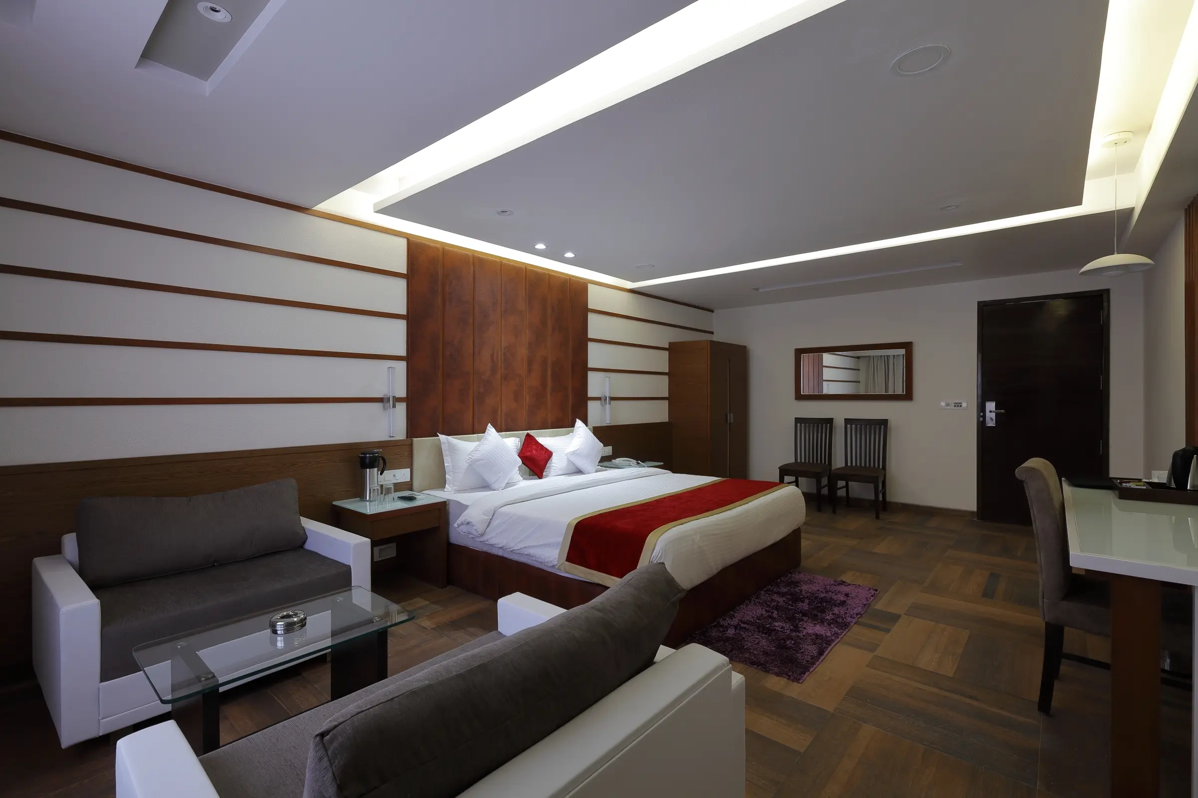 Superior room lounge